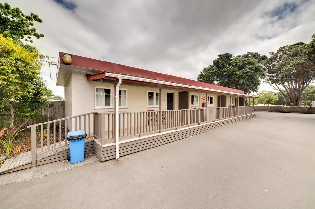 Wellington Top 10 Holiday Park Лоуэр-Хатт Экстерьер фото