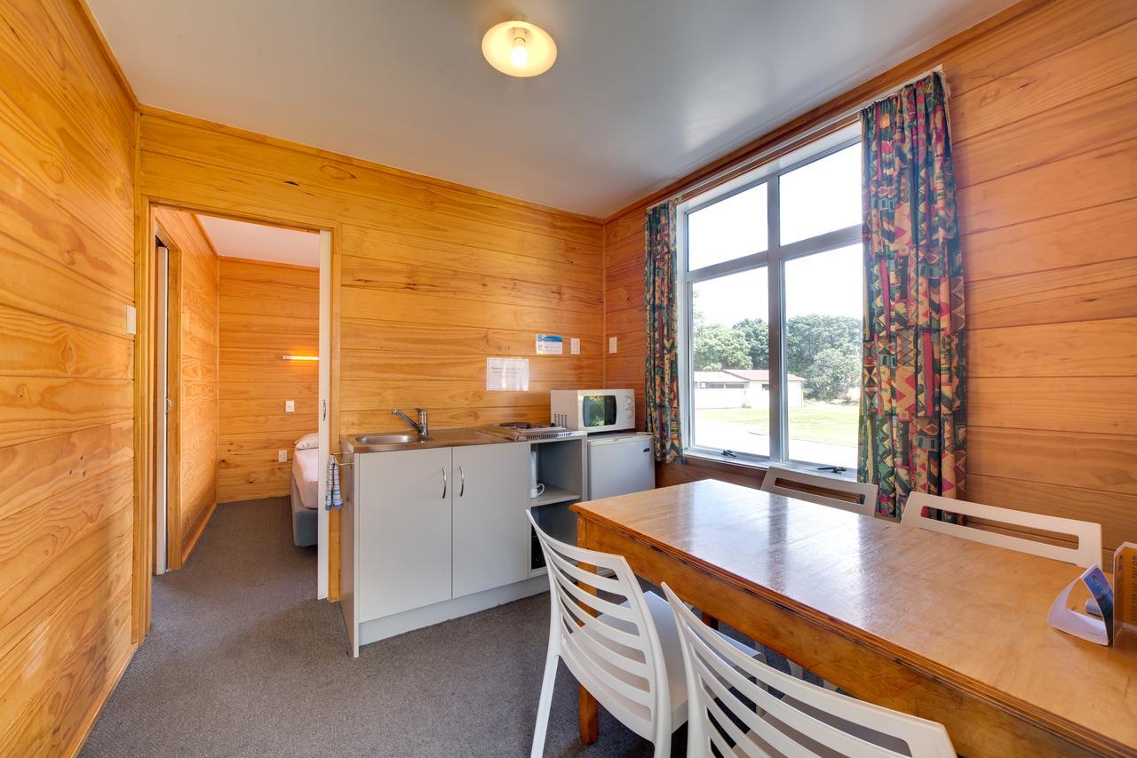 Wellington Top 10 Holiday Park Лоуэр-Хатт Экстерьер фото