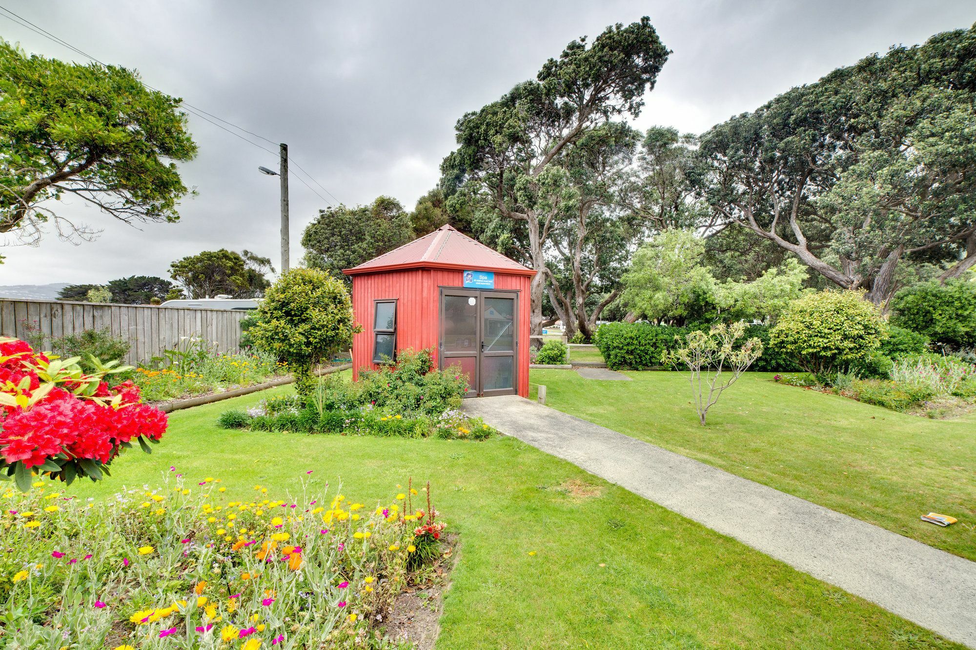 Wellington Top 10 Holiday Park Лоуэр-Хатт Экстерьер фото