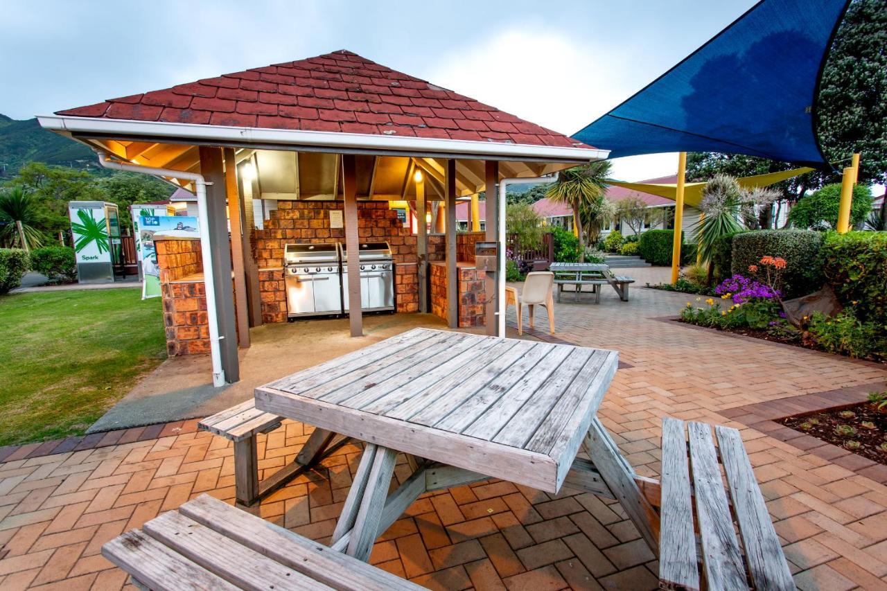 Wellington Top 10 Holiday Park Лоуэр-Хатт Экстерьер фото