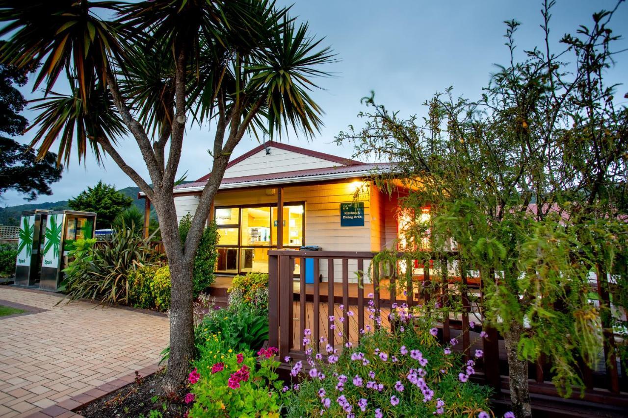Wellington Top 10 Holiday Park Лоуэр-Хатт Экстерьер фото